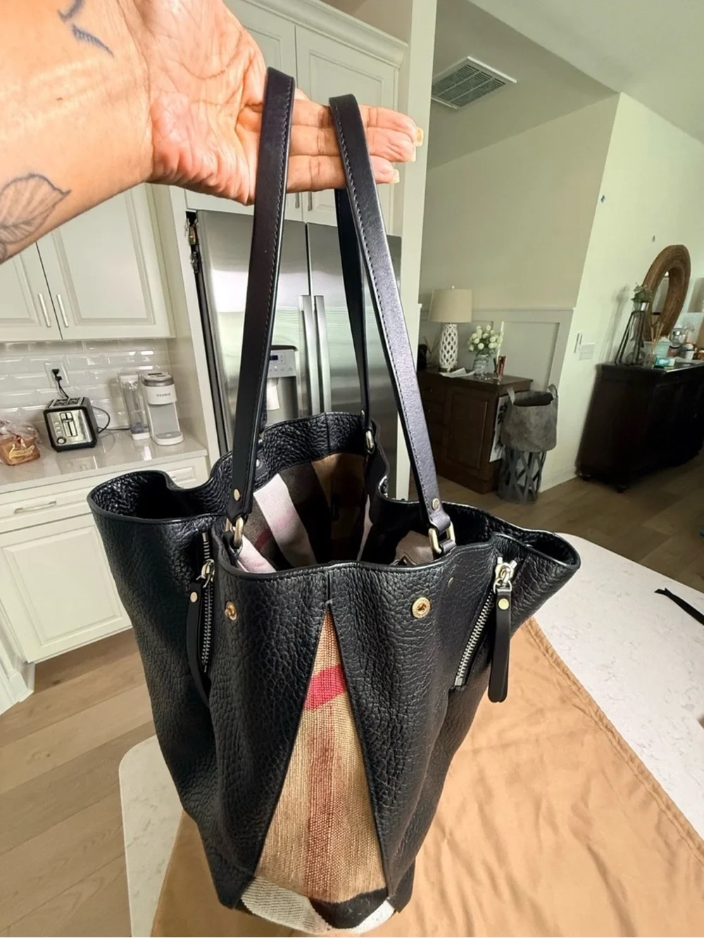 Burberry House Check Black Leather Large Shoulder Tote + Dust Bag